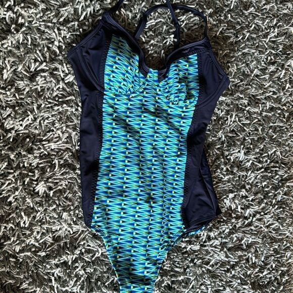 Athleta Luminate One Piece Swimsuit Sz 34 B/C - Picture 2 of 5